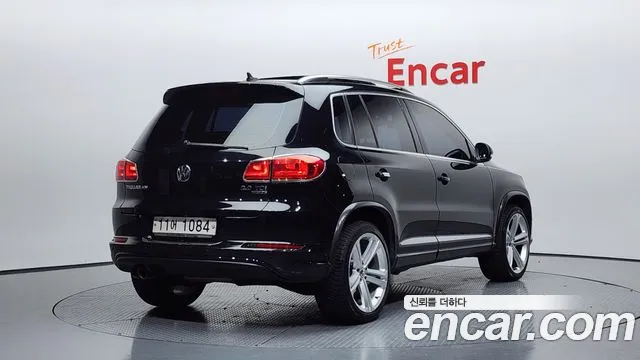 Volkswagen Tiguan 2015 — фото 2