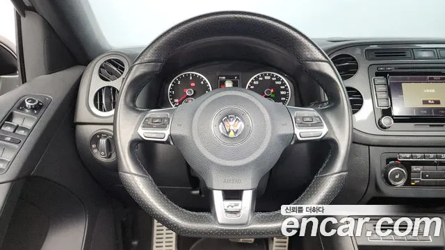 Volkswagen Tiguan 2015 — фото 13