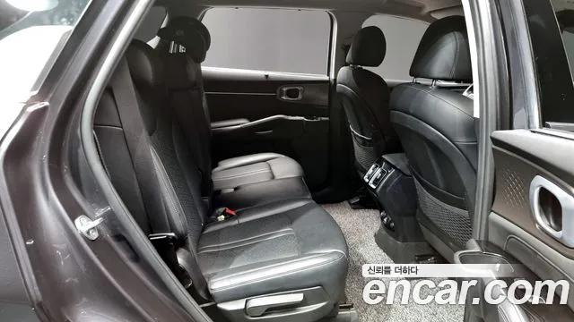 Kia Sorento 2022 — фото 12