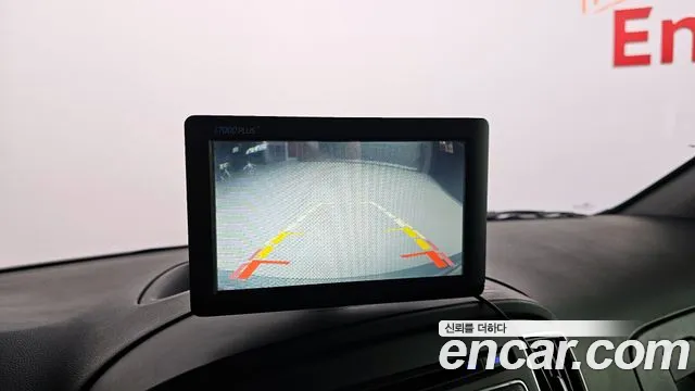 Hyundai Starex 2017 — фото 15