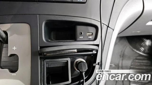 Hyundai Starex 2017 — фото 19