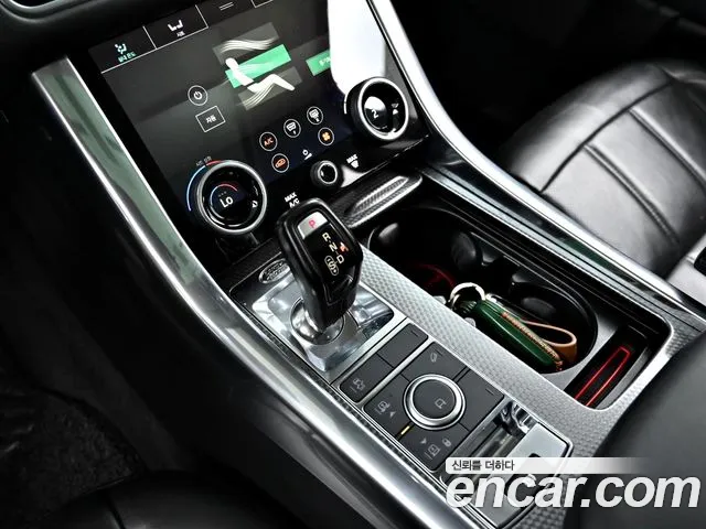 Land Rover Range Rover Sport 2018 — фото 9