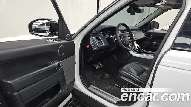 Land Rover Range Rover Sport 2018 — фото 10