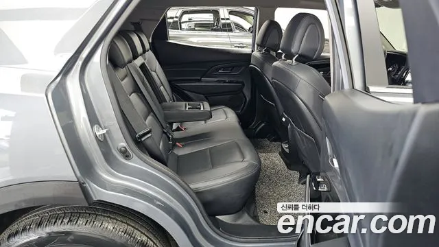KG_Mobility_Ssangyong KORANDO 2022 — фото 12