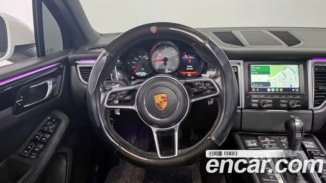 Porsche Macan 2015 — фото 13