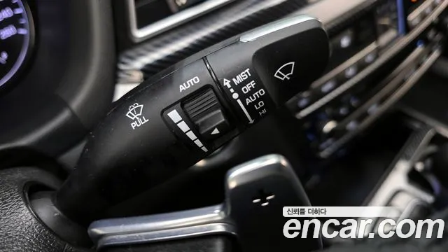 Hyundai Genesis 2016 — фото 18