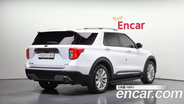 Ford Explorer 2020 — фото 2