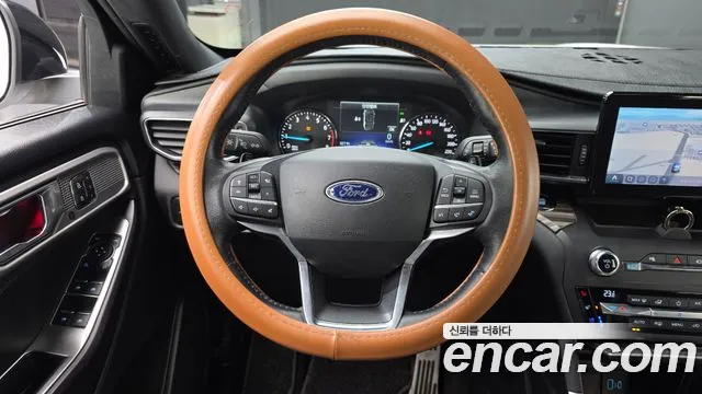Ford Explorer 2020 — фото 13