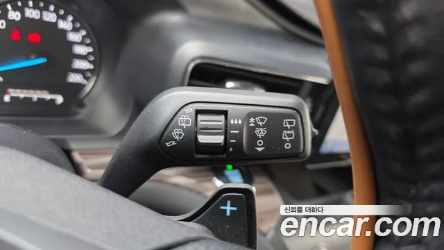 Ford Explorer 2020 — фото 15