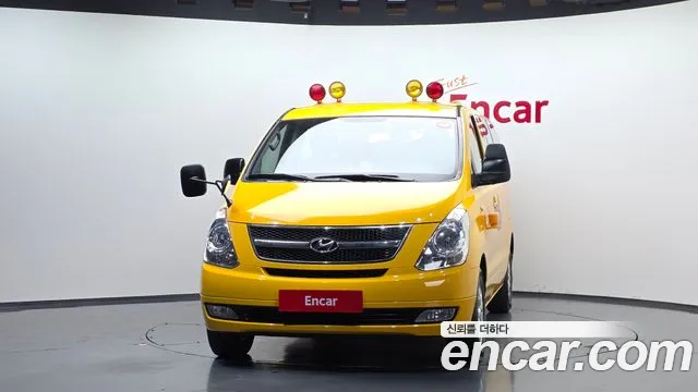 Hyundai Starex 2015 — фото 3