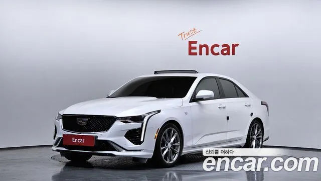 Cadillac CT4 2020 — фото 1