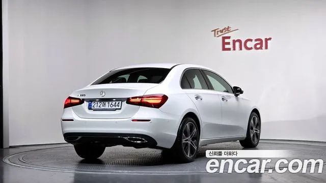 Mercedes-Benz A-Class 2025 — фото 2