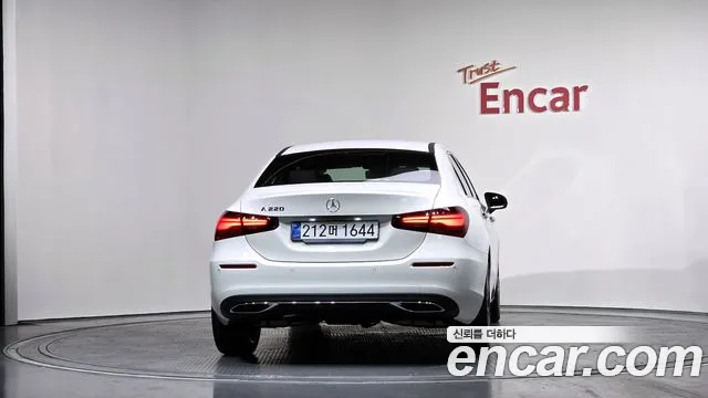 Mercedes-Benz A-Class 2025 — фото 4