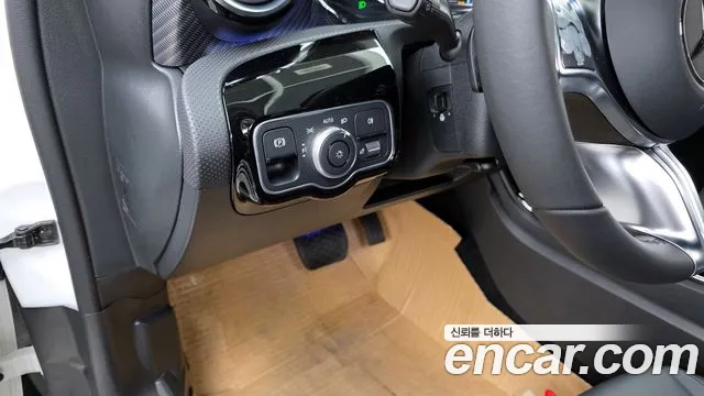 Mercedes-Benz A-Class 2025 — фото 18
