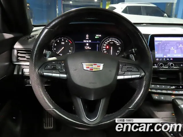 Cadillac CT4 2020 — фото 10