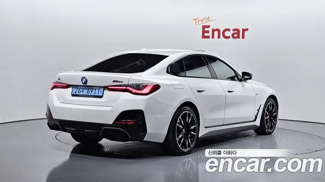 BMW i4 2022 — фото 2