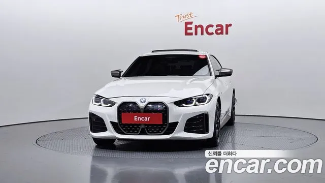 BMW i4 2022 — фото 3