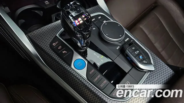BMW i4 2022 — фото 9