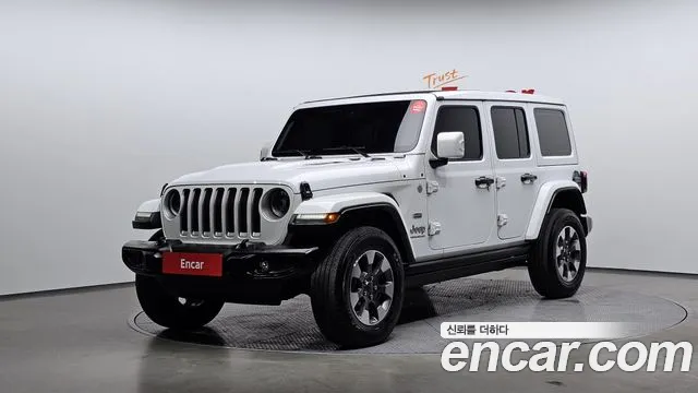 Jeep Wrangler 2023 — фото 1