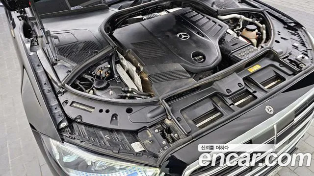 Mercedes-Benz S-Class 2023 — фото 6