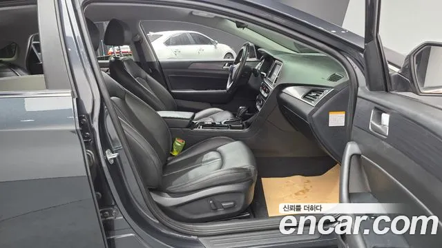 Hyundai Sonata 2018 — фото 10