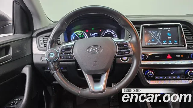 Hyundai Sonata 2018 — фото 13