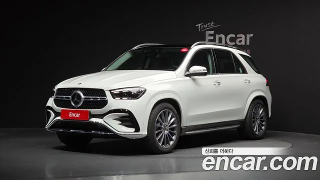 Mercedes-Benz GLE-Class 2025 — фото 1