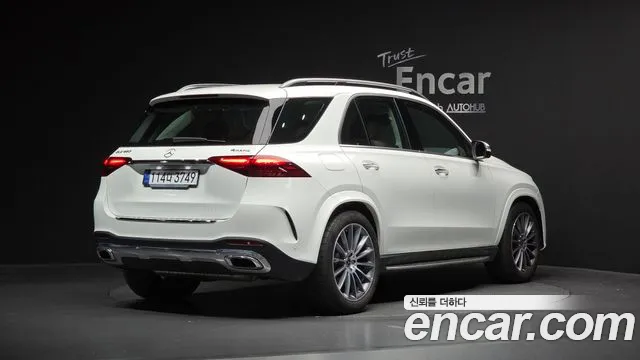 Mercedes-Benz GLE-Class 2025 — фото 2