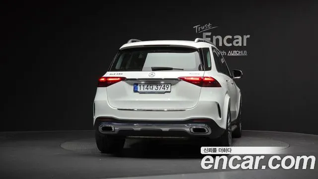 Mercedes-Benz GLE-Class 2025 — фото 4