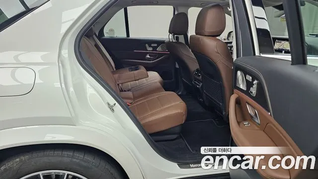 Mercedes-Benz GLE-Class 2025 — фото 12