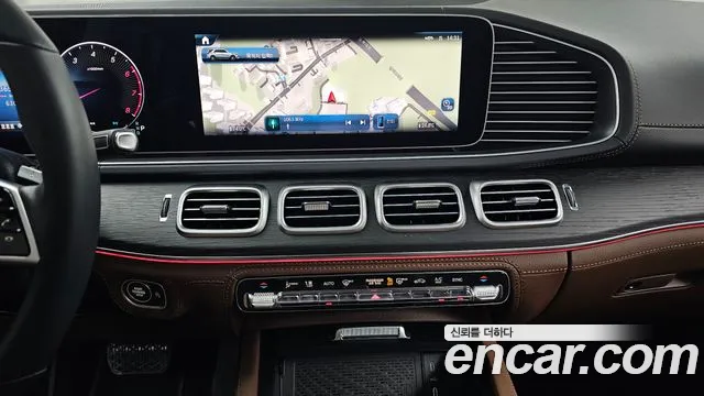 Mercedes-Benz GLE-Class 2025 — фото 15