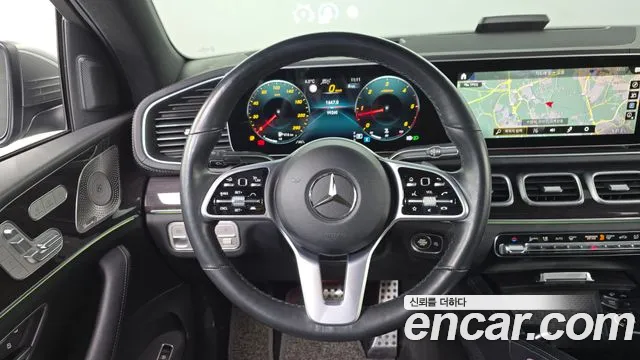 Mercedes-Benz GLE-Class 2021 — фото 13