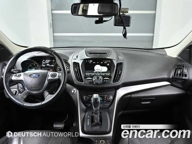 Ford Kuga 2016 — фото 10