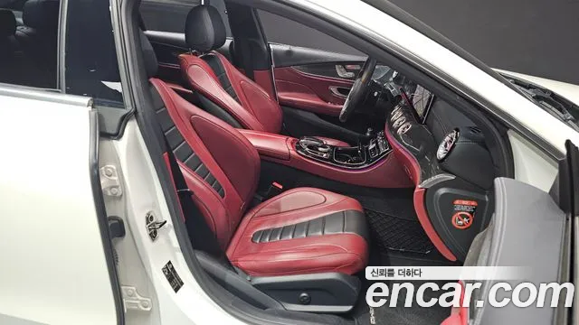 Mercedes-Benz CLS-Class 2019 — фото 10