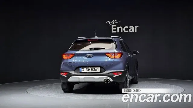 Kia Stonic 2018 — фото 4