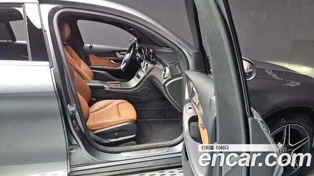 Mercedes-Benz GLC-Class 2020 — фото 11