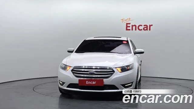 Ford Taurus 2016 — фото 3