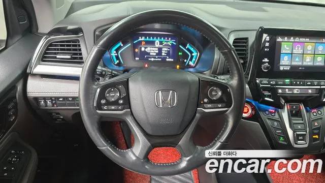 Honda Odyssey 2020 — фото 13
