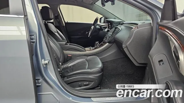 ChevroletGMDaewoo Alpheon 2012 — фото 11
