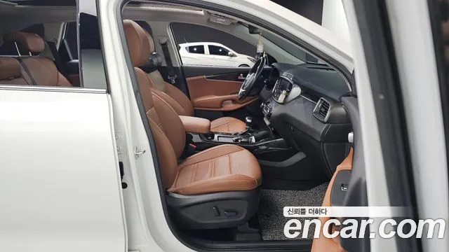 Kia Sorento 2020 — фото 12