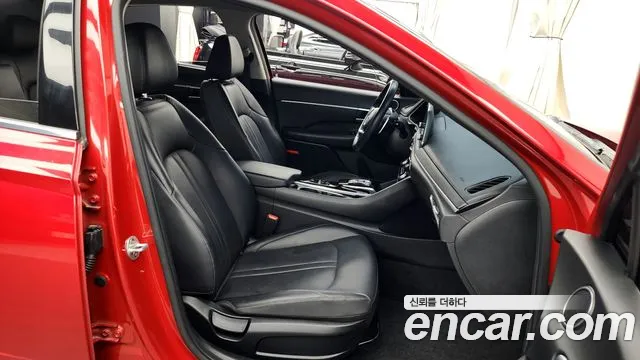 Hyundai Sonata 2020 — фото 11