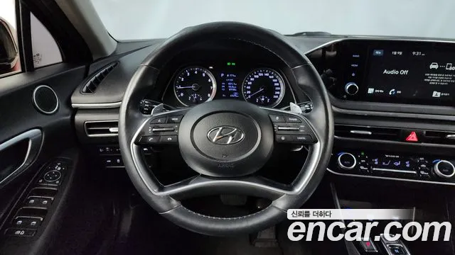 Hyundai Sonata 2020 — фото 13