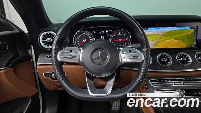 Mercedes-Benz E-Class 2019 — фото 13