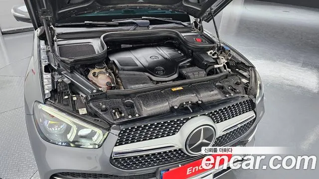 Mercedes-Benz GLE-Class 2021 — фото 6