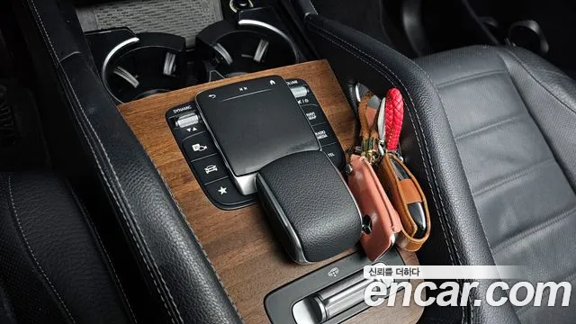 Mercedes-Benz GLE-Class 2021 — фото 16
