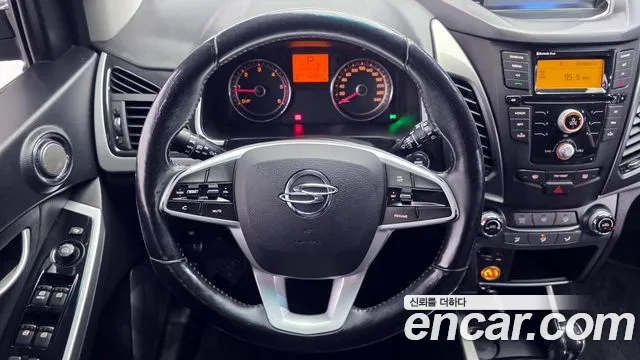 KG_Mobility_Ssangyong KORANDO 2018 — фото 13