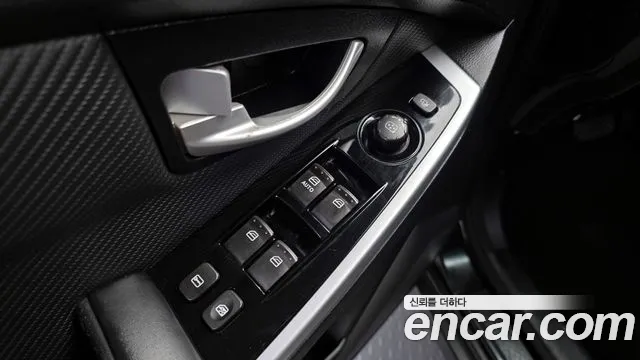 KG_Mobility_Ssangyong KORANDO 2018 — фото 18