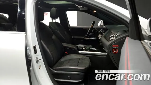 Mercedes-Benz GLA-Class 2021 — фото 10