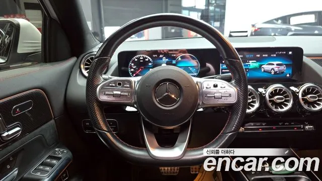 Mercedes-Benz GLA-Class 2021 — фото 13