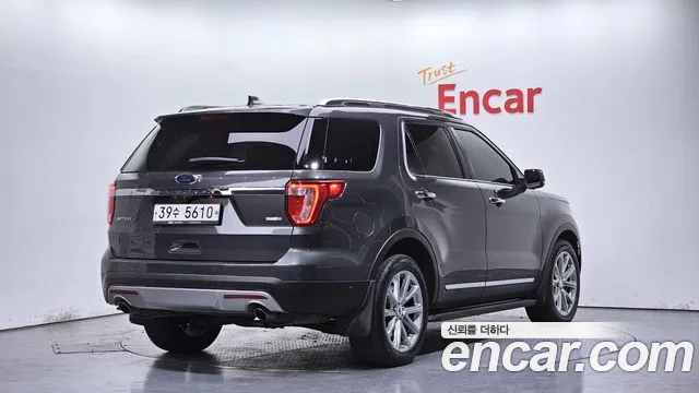 Ford Explorer 2017 — фото 2
